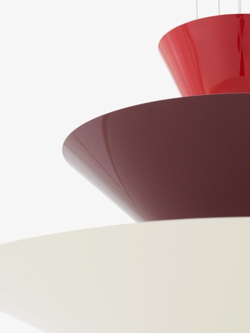 Gio_LN15_Vermilion_Red__Dark_Burgundy__Ecru_White_Detail_2-1200×1600