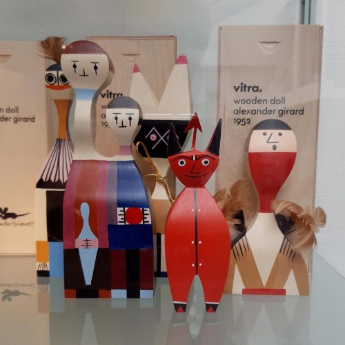 Vitra_dolls_wooden_dejavu