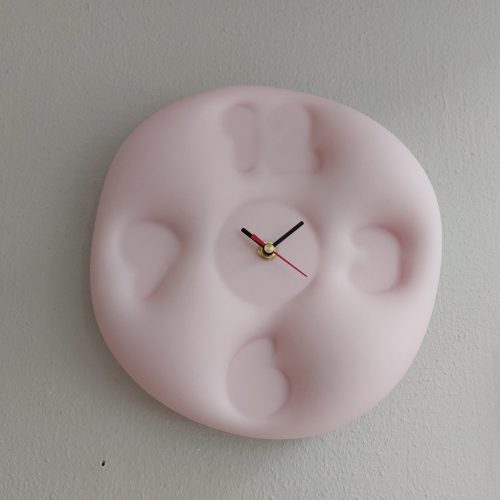 teun zwets klok roze d