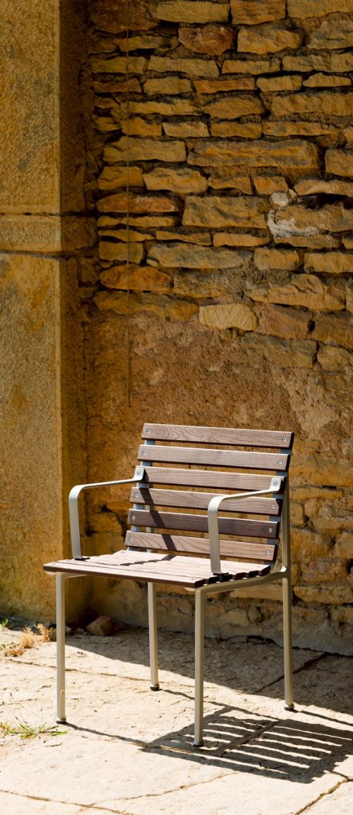 traverse-armchair_580x1340